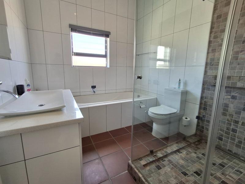 3 Bedroom Property for Sale in Flagship Western Cape